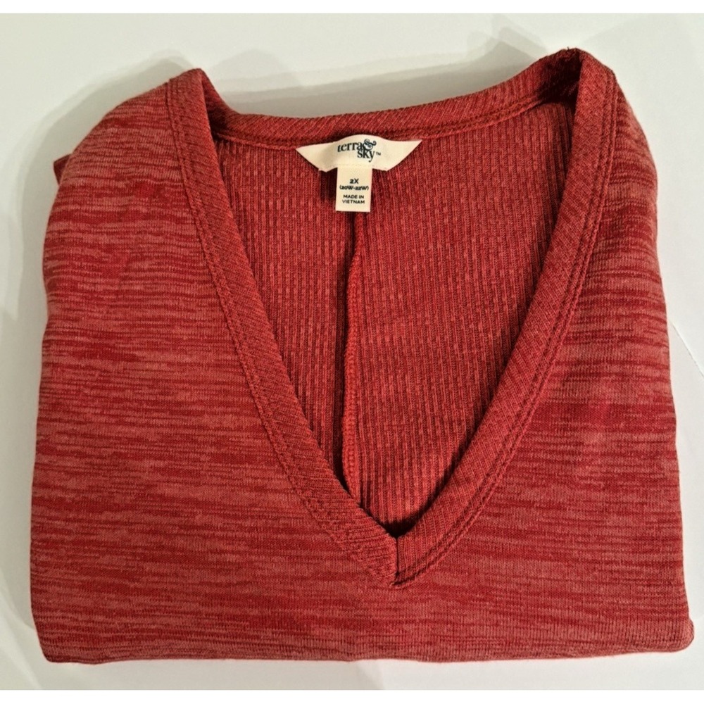 Terra & Sky Women 2X Plus Salmon V-Neck Ribbed Knit Pullover Sweater Top